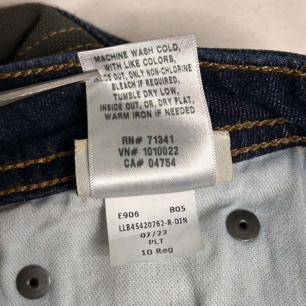 LL Bean Stretch Briar Jeans Womens 10 R Blue Denim Hunting Outdoor Workwear - Picture 6 of 14